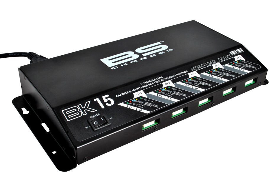Profesionální nabíječka pro 5 baterií 5 Bank charger 12V 5x1.5A